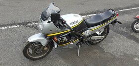 Yamaha FZ 750 Genesis r.1989 - 2