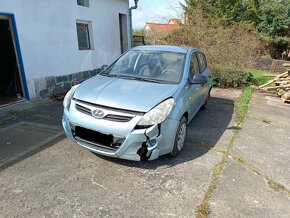 Náhradní díly Hyundai i20 , r.v.2011- ceny dohodou - 2
