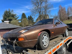 Porsche 928-S4 Dohoda možná - 2