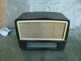 Exportní rádio Tesla 409U-2a a Tesla 405 U - 2