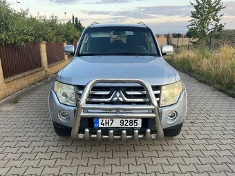 Mitsubishi Pajero 3.2 DI-D manuál, DPH - 2