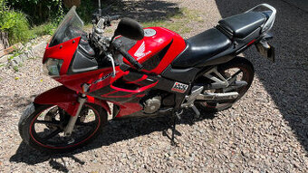 CBR 125R 2004 - 2