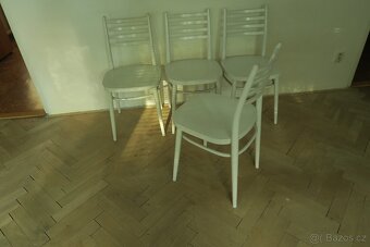 Retro stůl + 4 židle - dřevo - 2