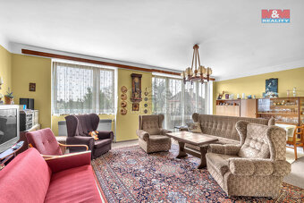 Prodej rodinného domu, 212 m², Jičín, ul. J. Š. Kubína - 2