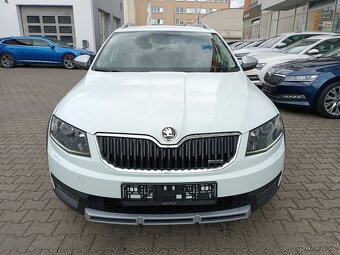 Škoda Octavia 3 Combi Scout 2.0TDI 135kW 4x4 DSG 110tkm - 2