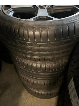 Alu kola + Pneu 19" SQ2 / Superb / VW Passat letní - 2