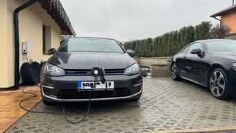 GOLF GTE / hybrid / 2015 / 140tis km / Plná výbava / DPH - 2