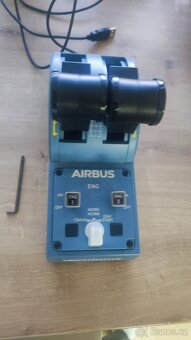 Thrustmaster Airbus joystick + thrust levers - 2