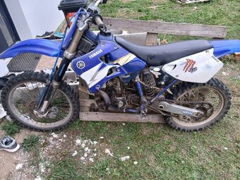 Yamaha YZ250 - 2