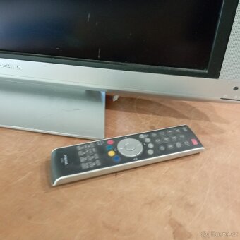 TOSHIBA - 2