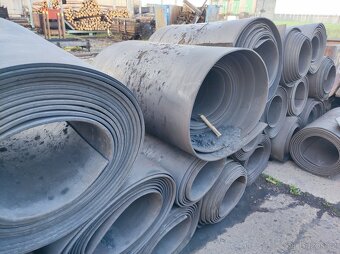 Pas z dopravníků - 2