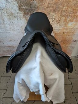 Kentaur Naxos 17,5, Komora 2 - 2