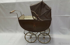 Starožitný retro kočárek pro panenky - 2