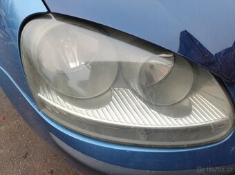 VW Golf V - Přední světla - 2