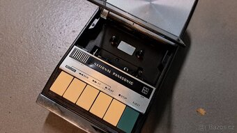 Kazetový magnetofon National Panasonic - 2