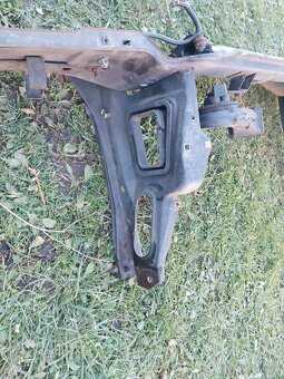 BMW e32 chladičovka - 2