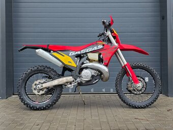 GASGAS EC 300 GP (2025) - 2