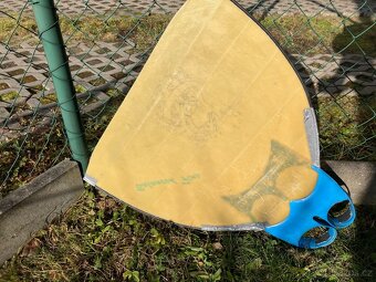 Monoploutev 37-38 - 2