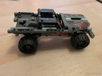 Lego Technic 42090 Getaway Truck - 2