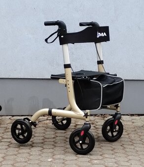 Čtyřkolové chodítko - 2