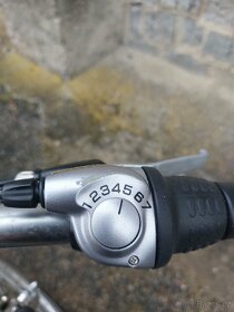 Dámské kolo, jako nové. - 2