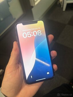 iPhone XS (64GB) - 2