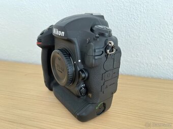 NIKON D5 - 2