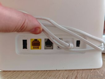 4G WiFi modem ZTE MF255V - 2