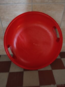 Sáňkovací talíř - 2