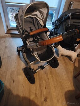 Sportovní kočárek - 2