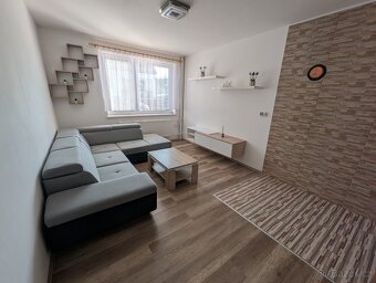 Pronájem bytu 2+1 58 m² Letonice - 2