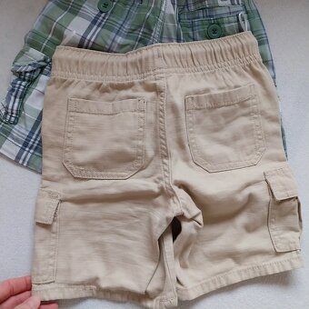 Kraťasy vel.104 - 2