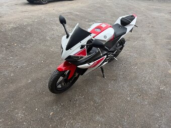 Yamaha yzf r125 - 2