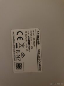 Samsung bezdrátová nabíječka Trio EP-P6300 - 2