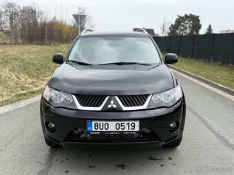 Mitsubishi Outlander 2.0 DI-D 4x4 7-MÍST +Najeto 202TKM+ - 2