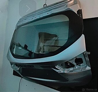 Páté dveře Nissan Qashqai/J11 - 2