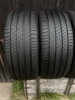 235/50 R19 103V Michelin letní pneu - 2