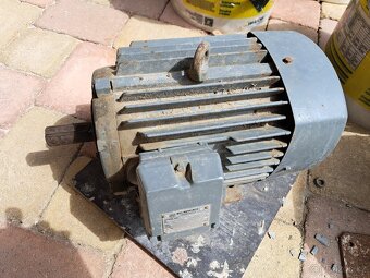 Elektromotor 3 kw - 2