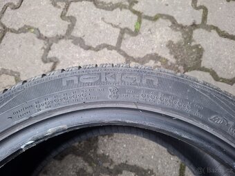 245/40/17 Nokian zimní - 2