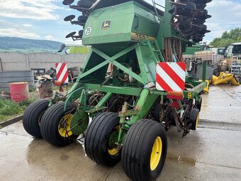 Sieci Stroj John Deere 750A rok 1997 - 2