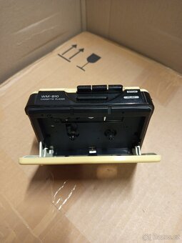 SONY WALKMAN WM B-10 - 2