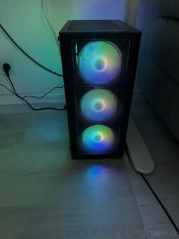 Herní PC set – pc + monitor + klávesnice + sluchátka - 2