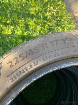 LETNÍ PNEU 225/45 R17 BARUM BRAVURIS 5 - 2