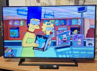 Smart 4K Ultra HD Hisense televizor - 2