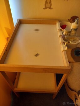 Přebalovací pult IKEA - 2