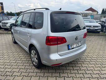 Volkswagen Touran 1,6 TDI 77 KW COMFORT - 2