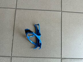 Košík na bidon Specialized Rib Cage modrý. - 2
