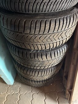 Prodám originální kola 235/45 R18 Tesla Model 3 - 2