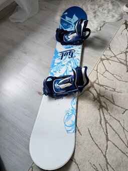 Prodej snowboardu - 2