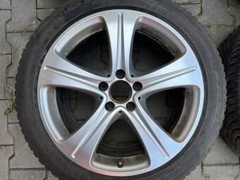Mercedes-Benz ORIGINÁL ALU - 245/45 R18 - 2